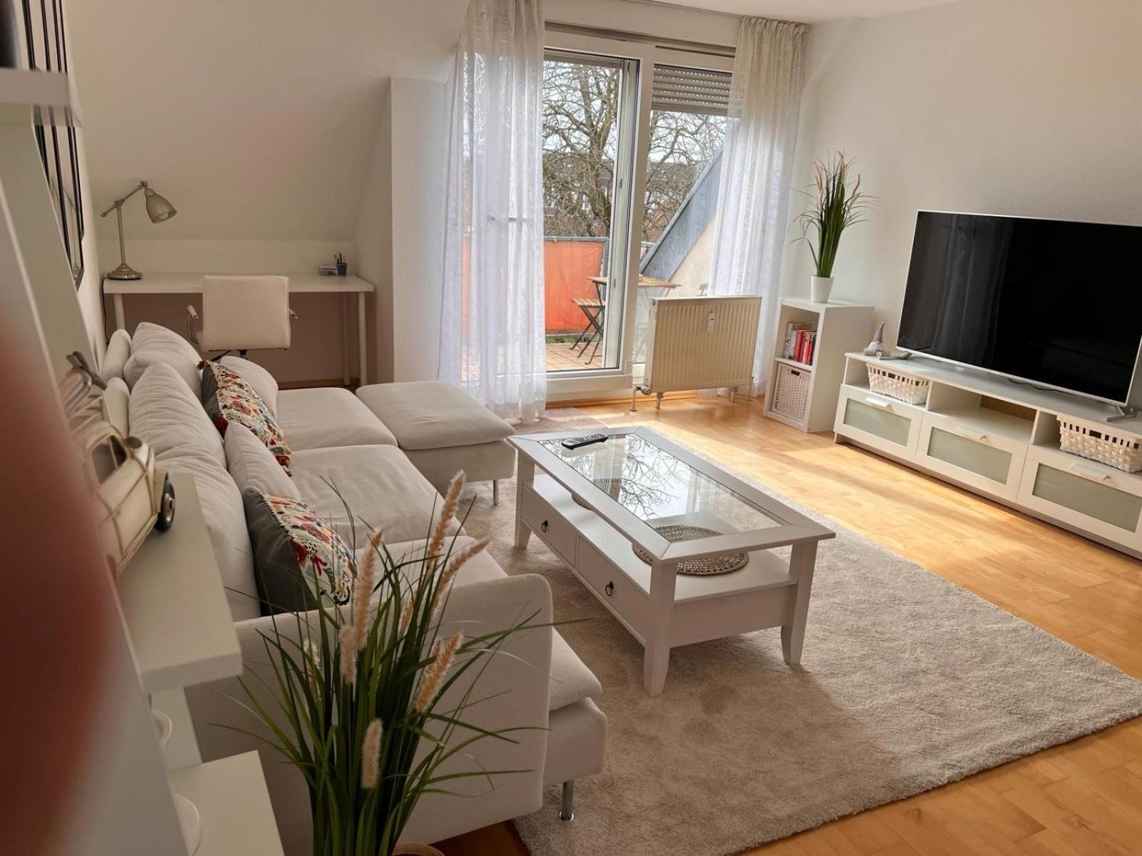 Moderne 2-zimmer In *