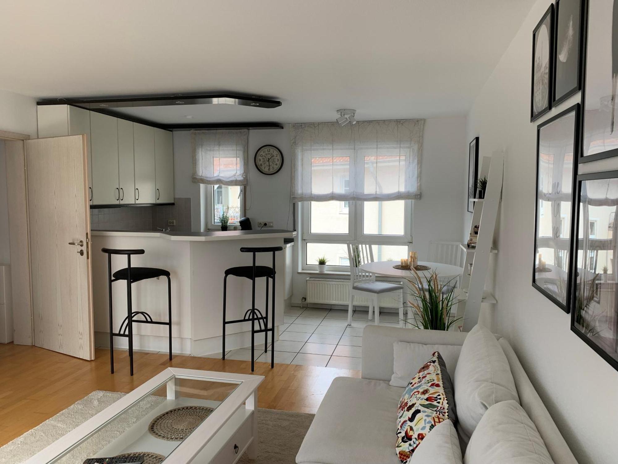 Appartamento Moderne 2-zimmer In *